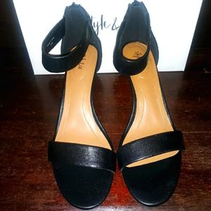 Style & Co. Paycee Open-toe Heels in Smooth Black